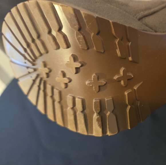 Luichiny brown suede heeled  ankle boots with faux fur trim Sz 10 - Picture 7 of 11